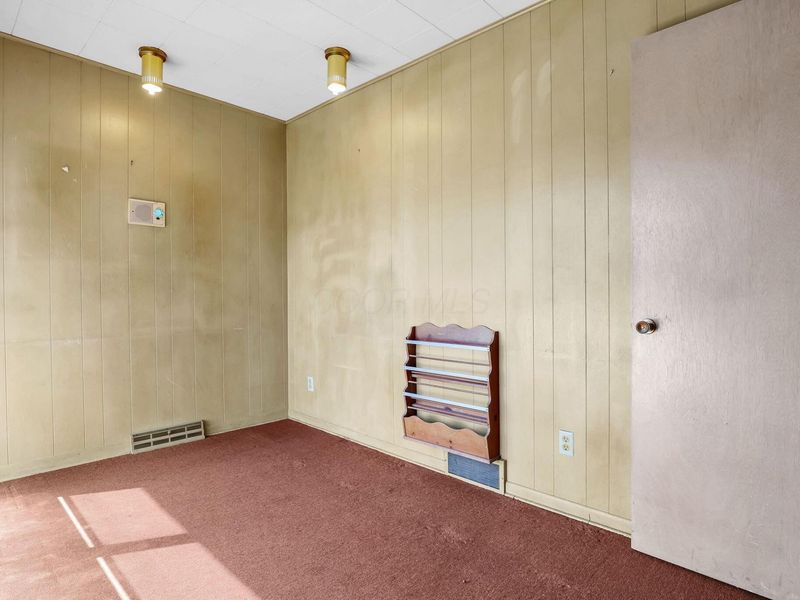3049 Cleveland Avenue, Columbus, OH 43224 Photo 10