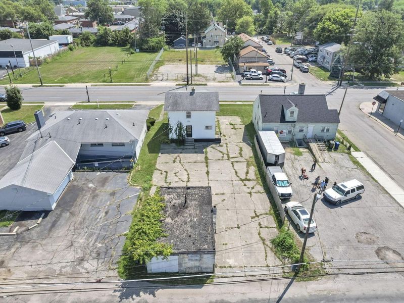 3049 Cleveland Avenue, Columbus, OH 43224 Photo 8