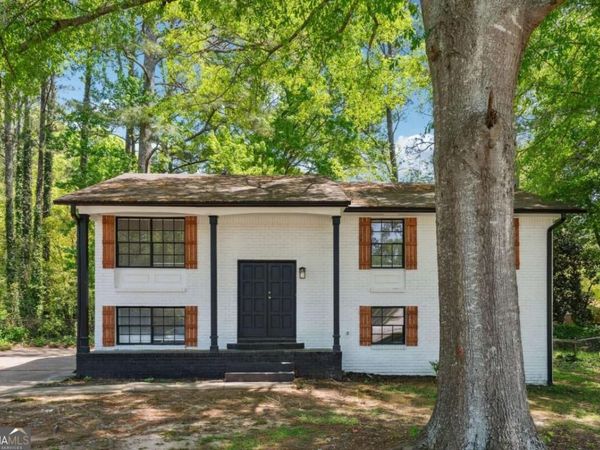1421 Iron Gate Boulevard, Jonesboro, GA 30238
