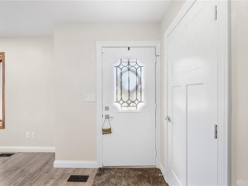 202 Whittington Drive, Washington Township, OH 45459 Photo 10