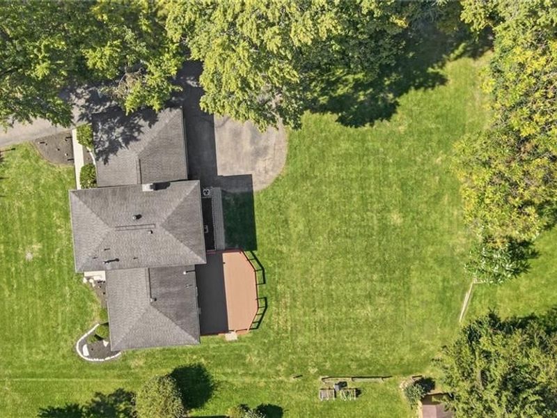 202 Whittington Drive, Washington Township, OH 45459 Photo 3