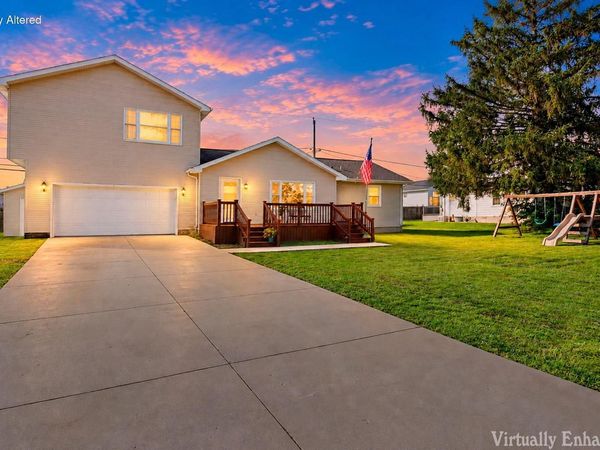 6408 246th AVENUE, Salem, WI 53168