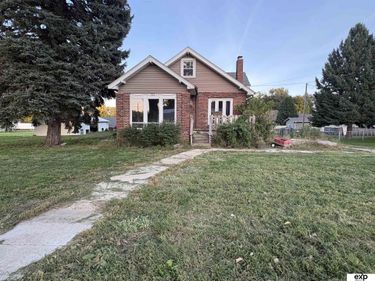 711 N 14th Street, Fort Calhoun, NE 68023