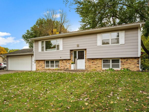 109 Oak Avenue SW, Saint Michael, MN 55376