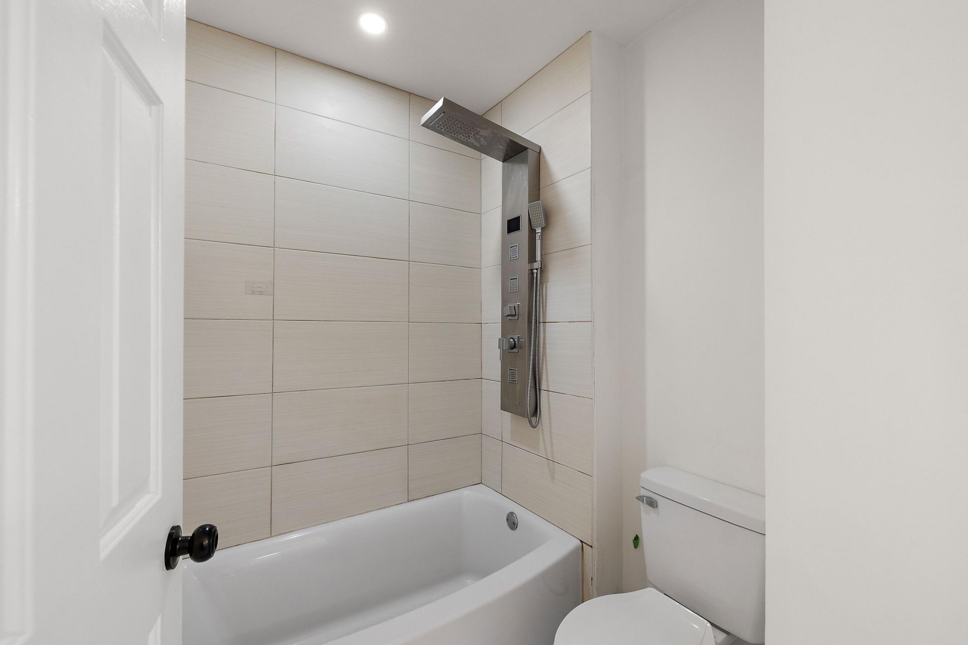 7818 Nummie Court Photo 10