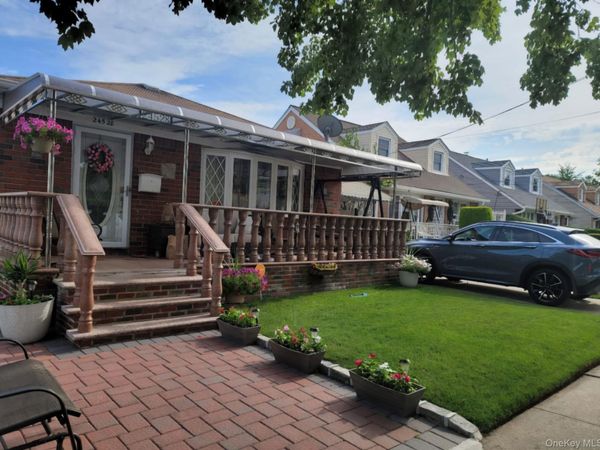 24528 147th Road , Rosedale, NY 11422