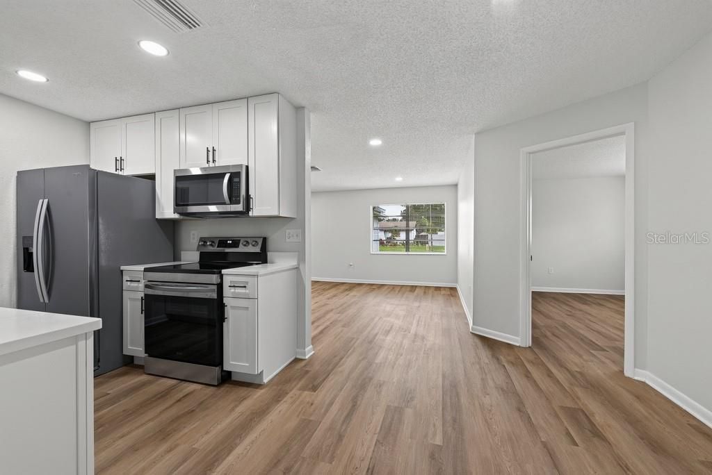 5662 103rd Avenue N, Pinellas Park, FL 33782 Photo