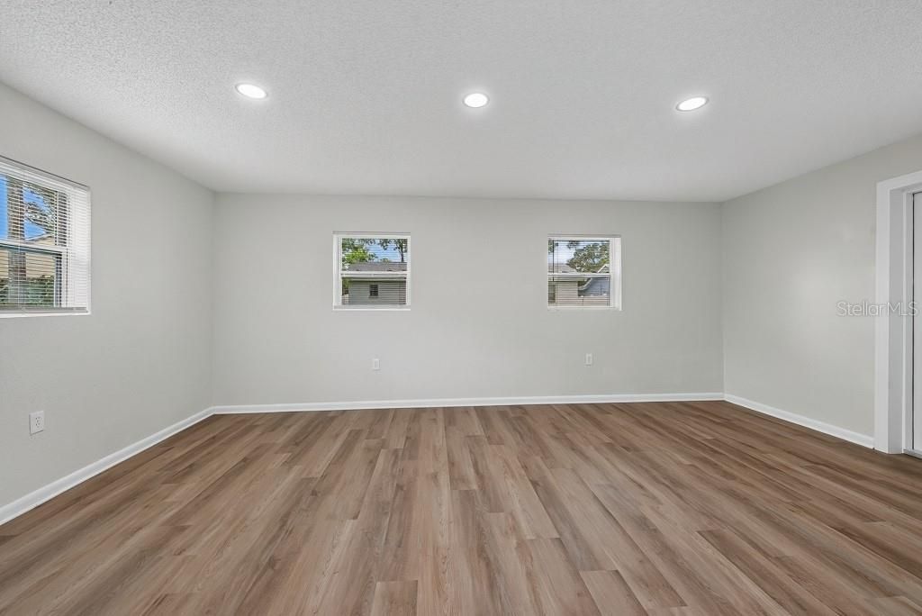 5662 103rd Avenue N, Pinellas Park, FL 33782 Photo