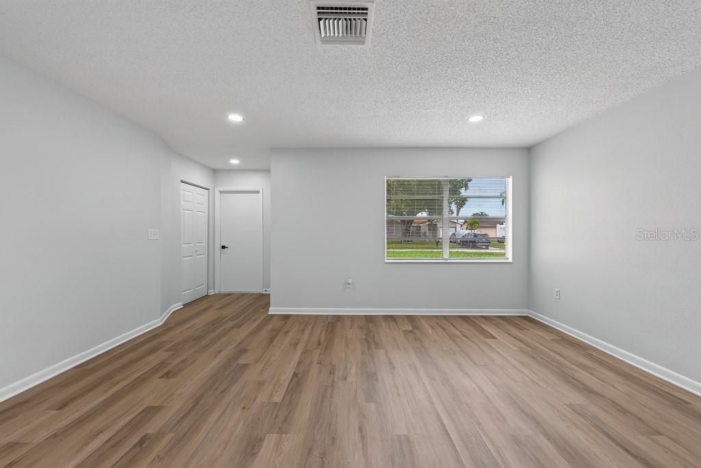 5662 103rd Avenue N, Pinellas Park, FL 33782 Photo