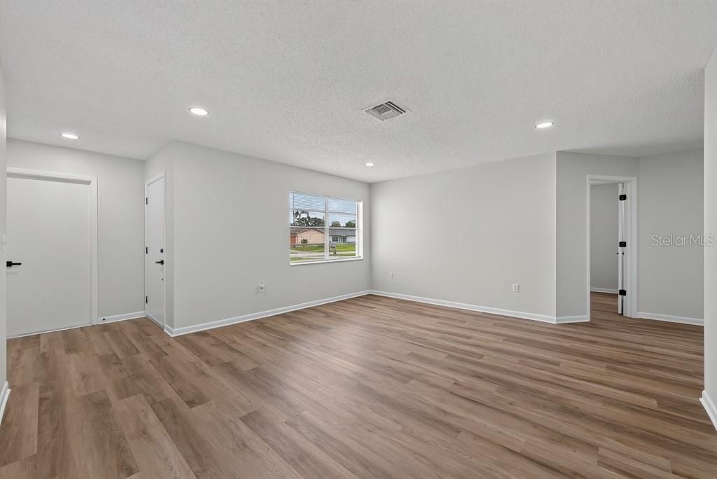 5662 103rd Avenue N, Pinellas Park, FL 33782 Photo