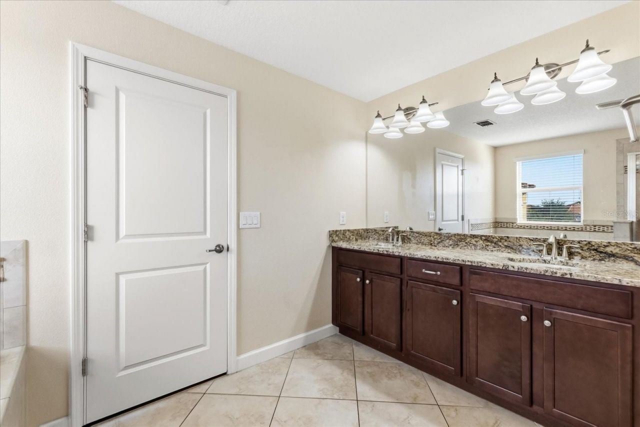 12036 Cardinal Flower Drive , Riverview, FL 33579 Photo