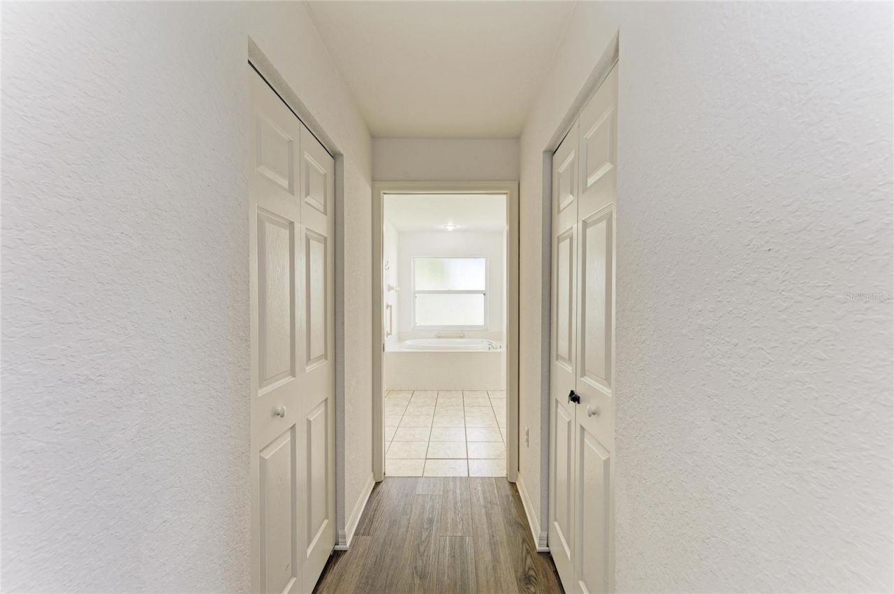 4173 Parry Drive , Sarasota, FL 34241 Photo