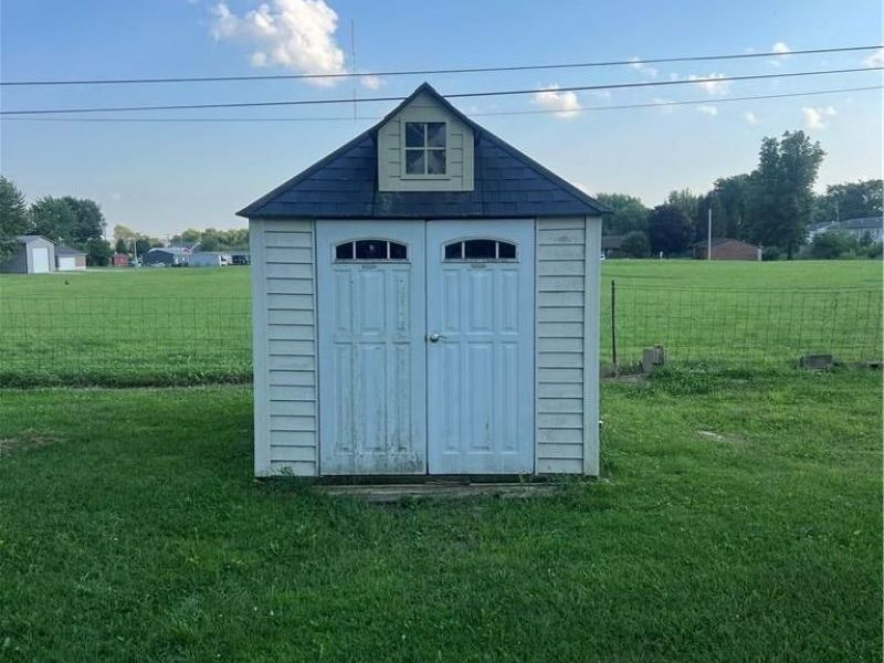 402 E Water Street, Union City, OH 45390 Photo 20