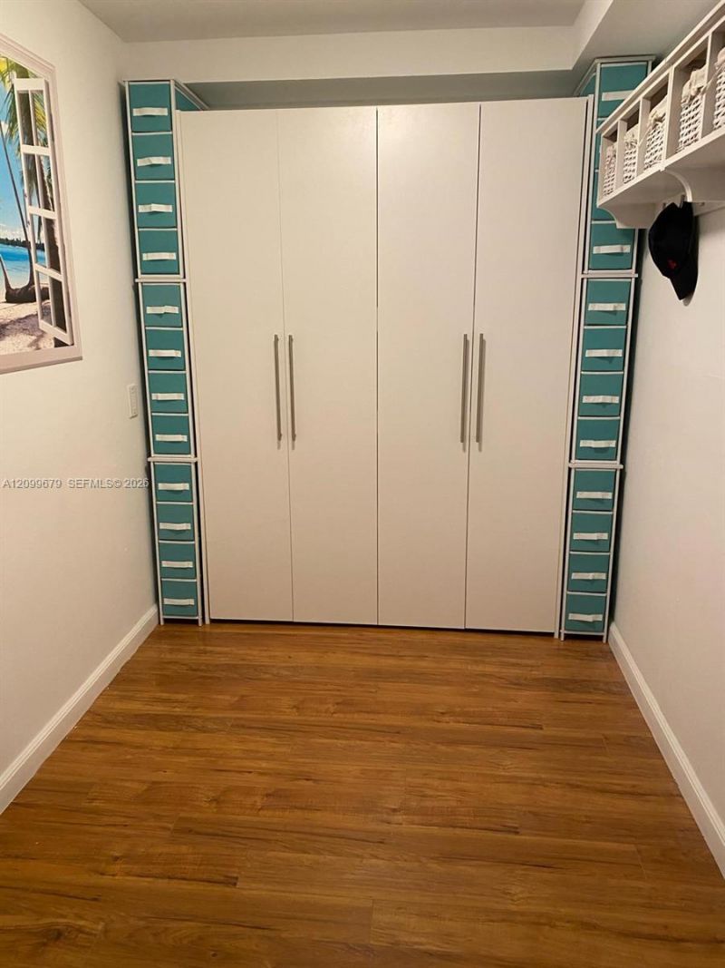 1623 Collins Ave , Unit 220, Miami Beach, FL 33139 Photo