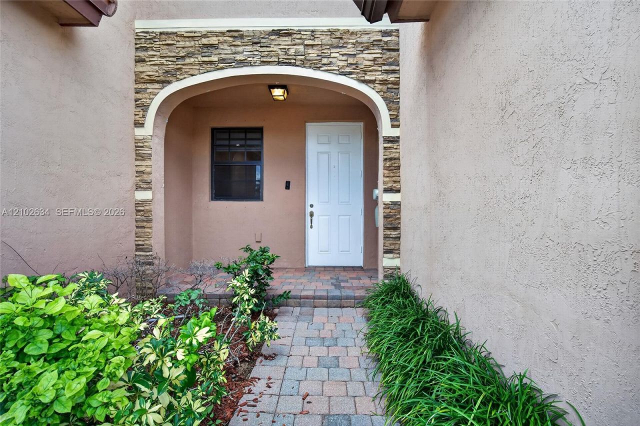 144 SE 37th Ter , Homestead, FL 33033 Photo