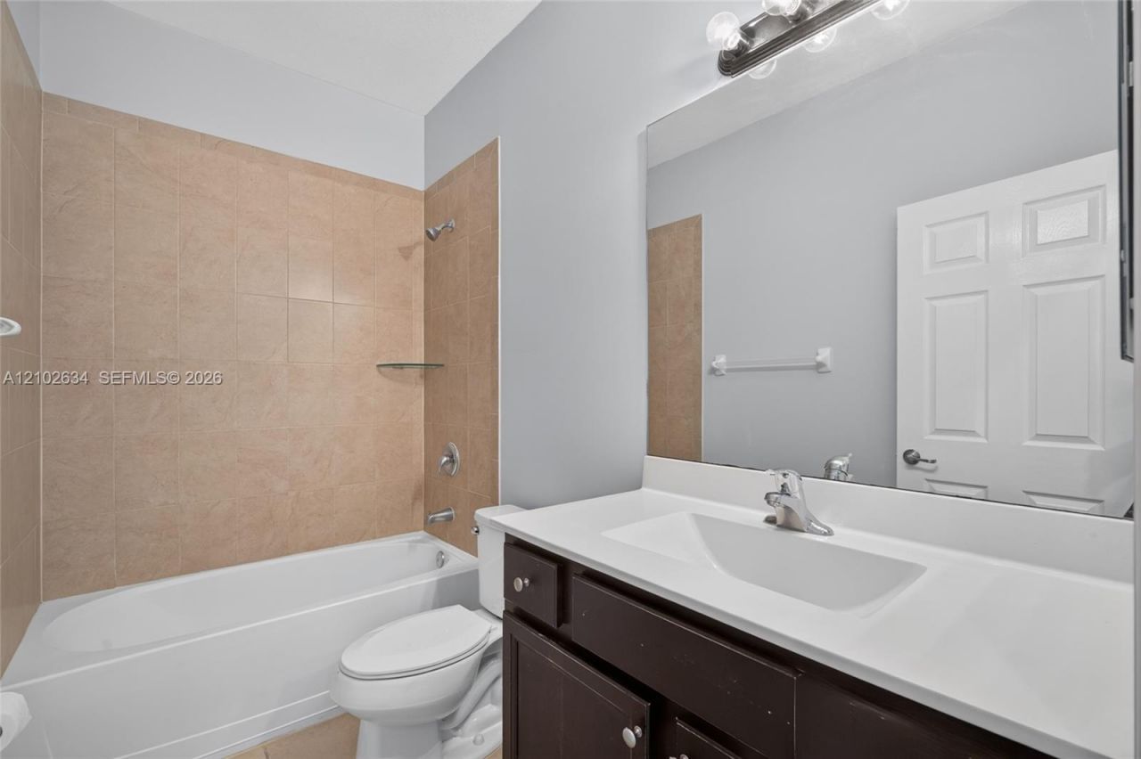 144 SE 37th Ter , Homestead, FL 33033 Photo