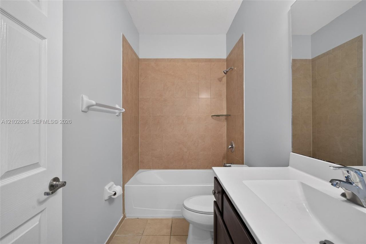 144 SE 37th Ter , Homestead, FL 33033 Photo