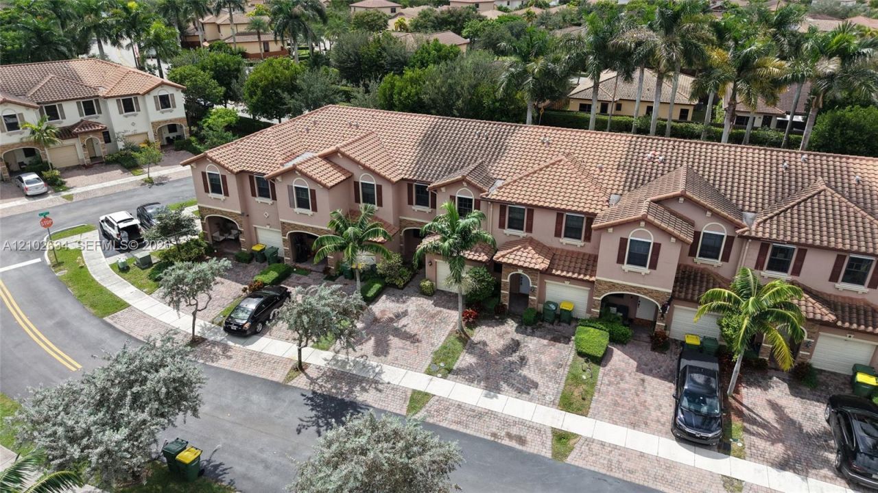 144 SE 37th Ter , Homestead, FL 33033 Photo