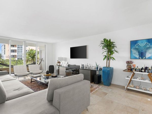 765 Crandon Blvd , Unit 310, Key Biscayne, FL 33149