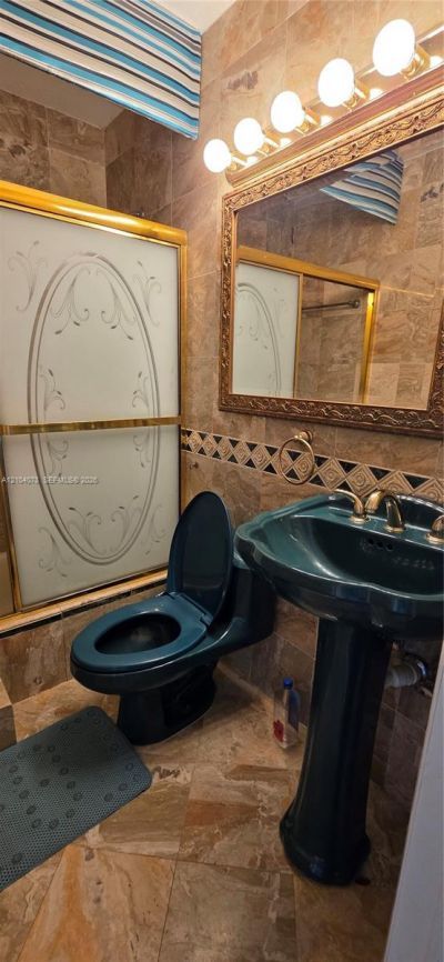 8851 Sunrise Lakes Blvd , Unit 213, Sunrise, FL 33322 Photo