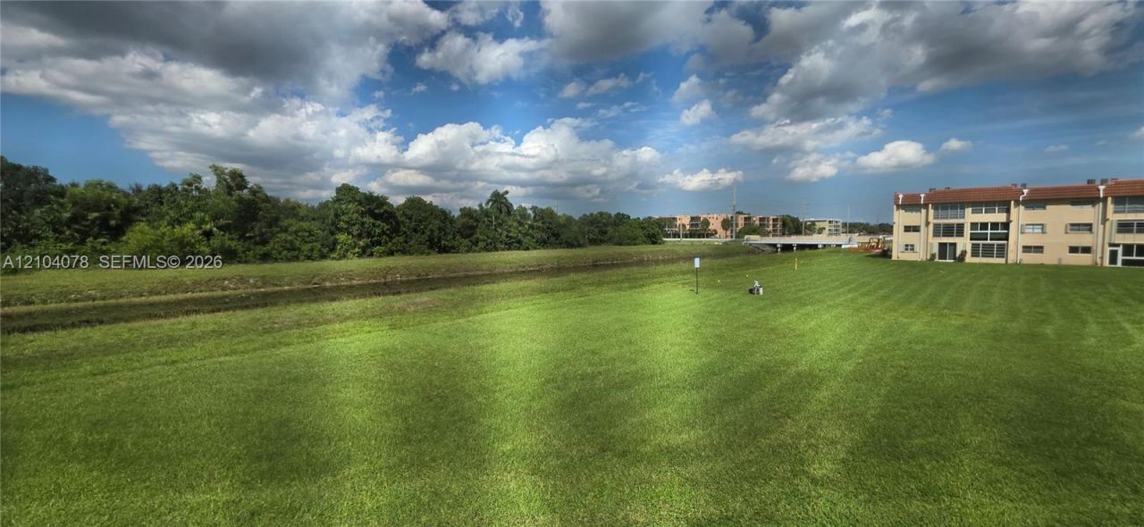 8851 Sunrise Lakes Blvd , Unit 213, Sunrise, FL 33322 Photo
