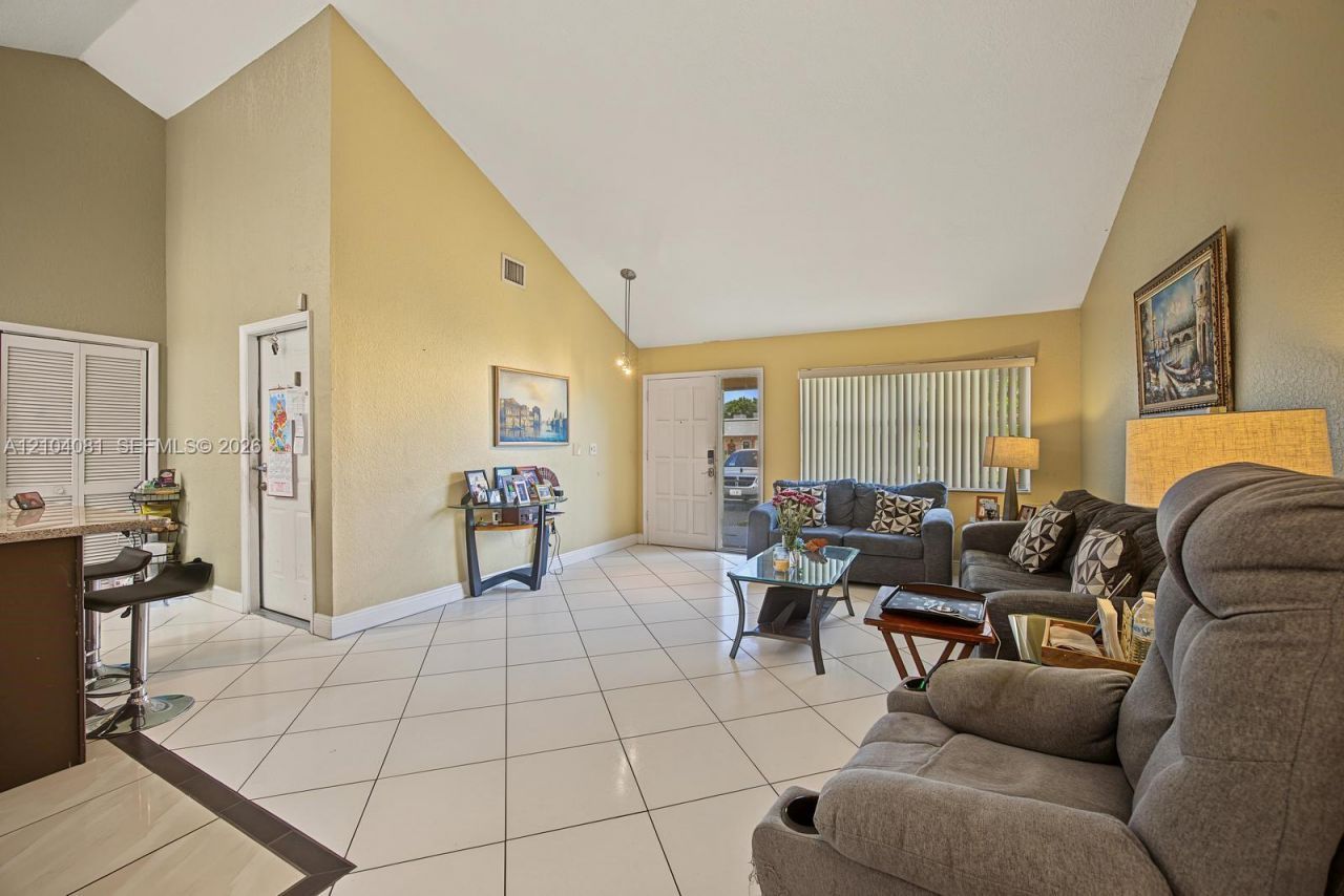 28702 SW 163rd Ct , Homestead, FL 33033 Photo