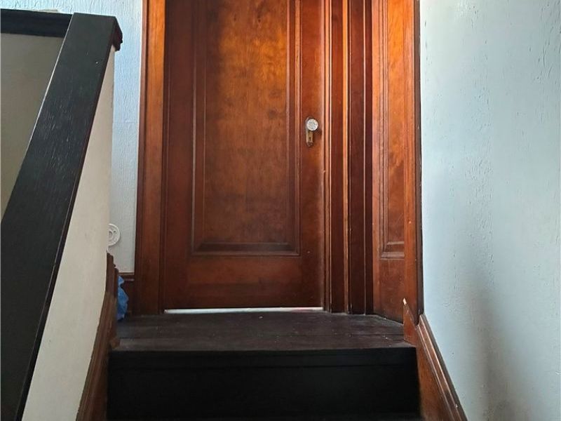 6308 Kenyon Avenue, Cleveland, OH 44105 Photo 7