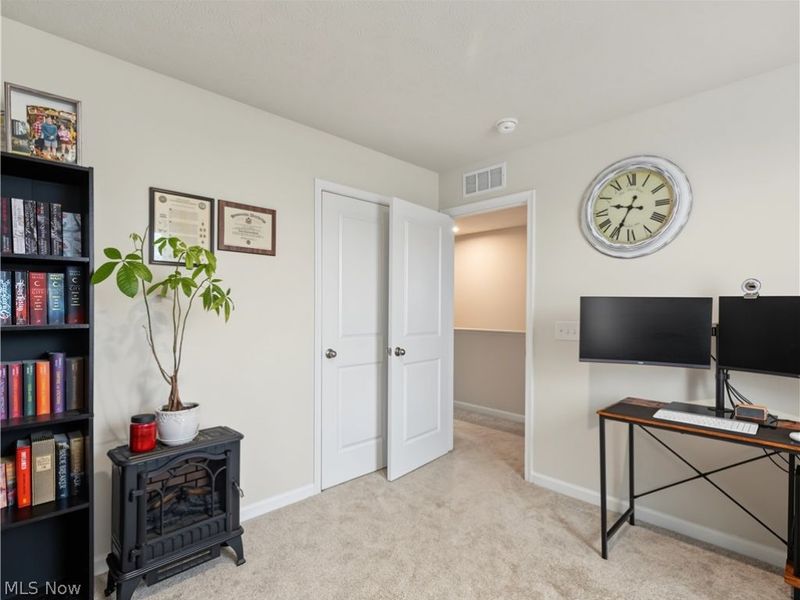 2632 Bishop Oval, Barberton, OH 44203 Photo 15