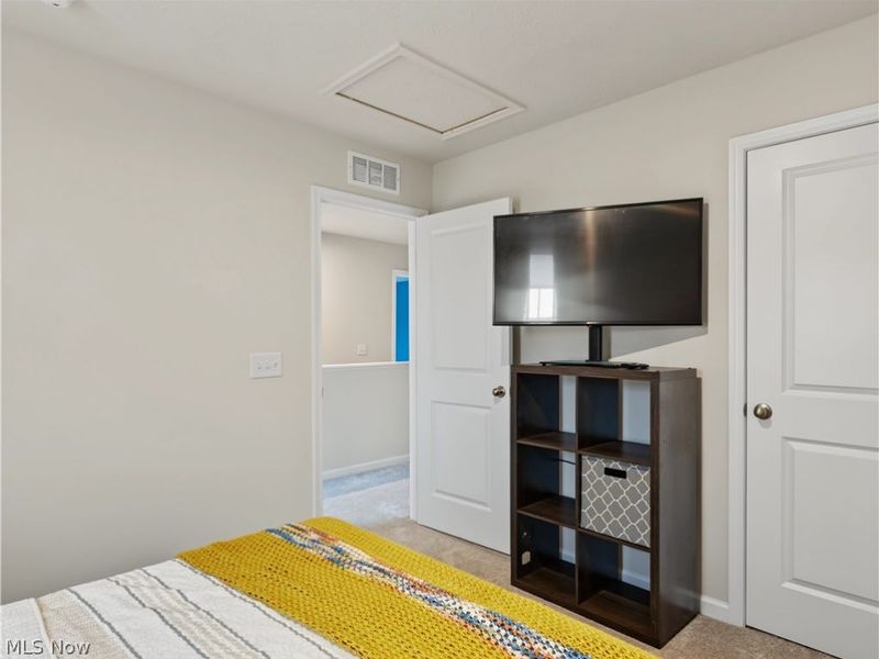 2632 Bishop Oval, Barberton, OH 44203 Photo 18