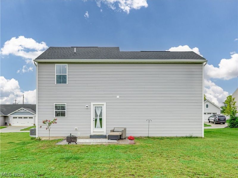 2632 Bishop Oval, Barberton, OH 44203 Photo 3
