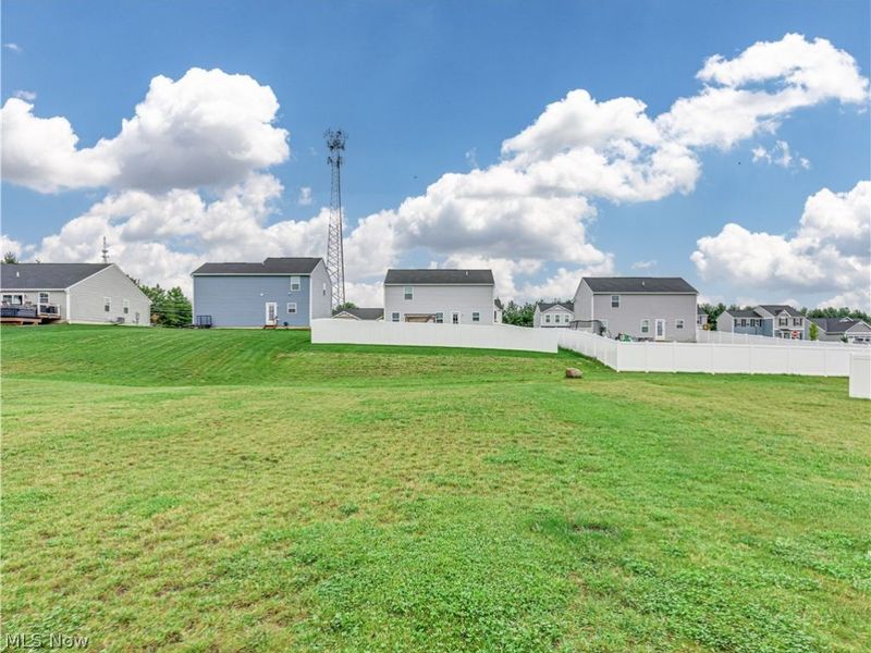 2632 Bishop Oval, Barberton, OH 44203 Photo 4