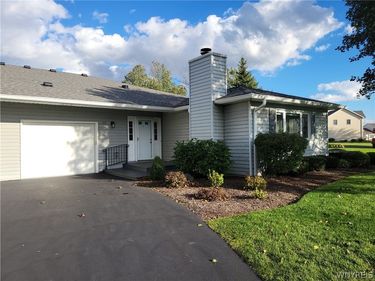 5861 Goodrich Road, Unit 3C, Clarence Center, NY 14032