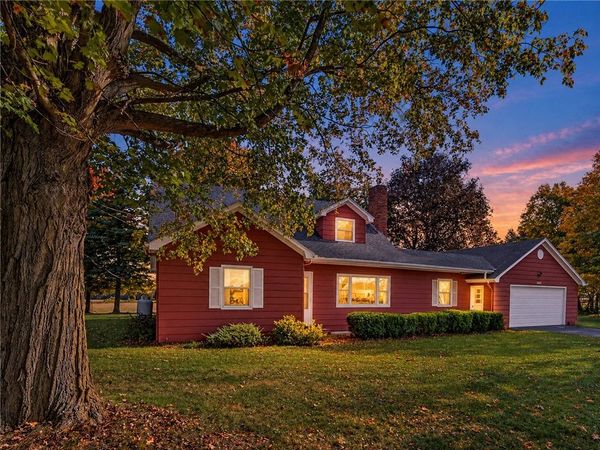 3671 Caledonia Avon Road , Caledonia, NY 14423