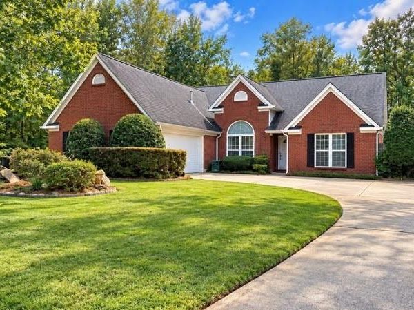 7960 Black Horse Court , Cumming, GA 30041