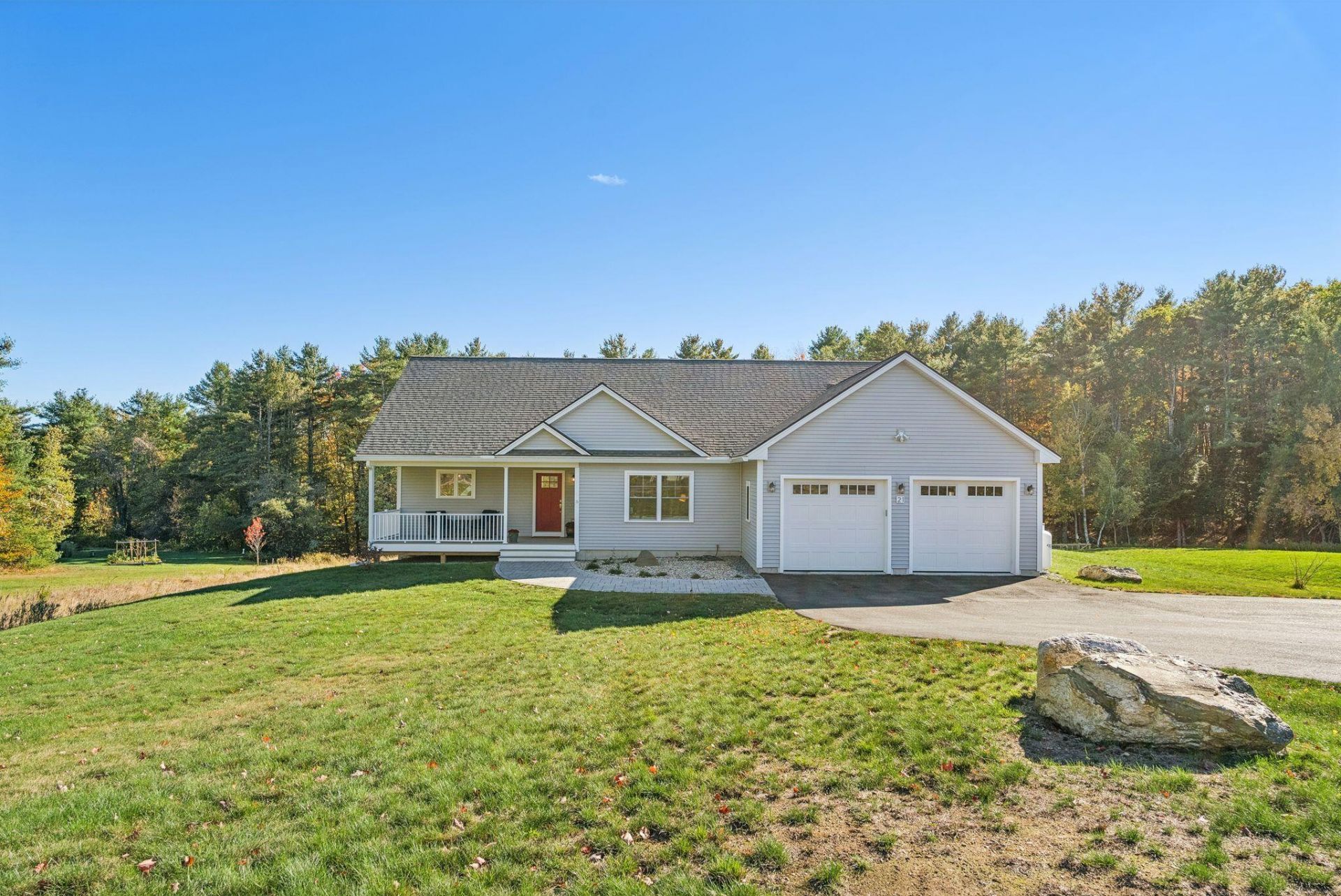 21 Halcyon Drive, Topsham, ME 04086 Main Photo