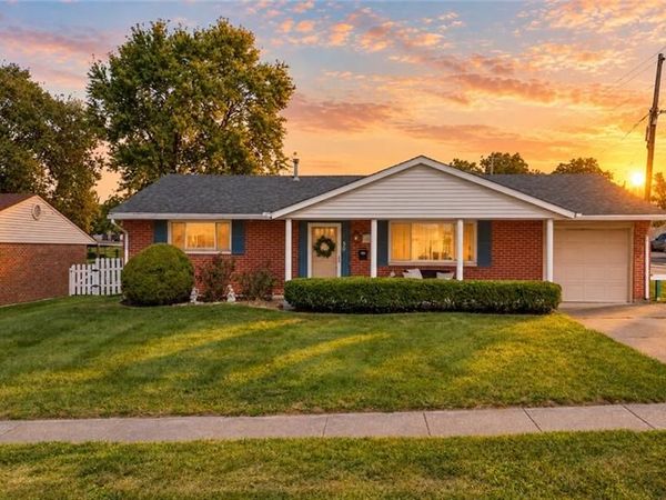 50 W Market Street, Springboro, OH 45066