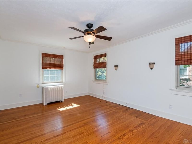 355 East Drive, Oakwood, OH 45419 Photo 22