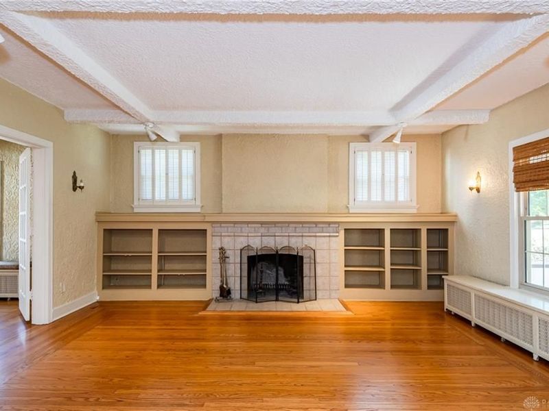 355 East Drive, Oakwood, OH 45419 Photo 6