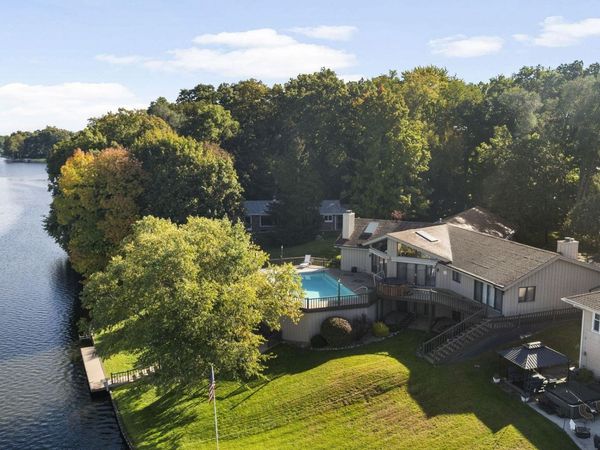 3938 E Jackson Boulevard, Elkhart, IN 46516