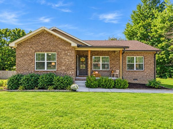 229 Staggs Dr , Portland, TN 37148