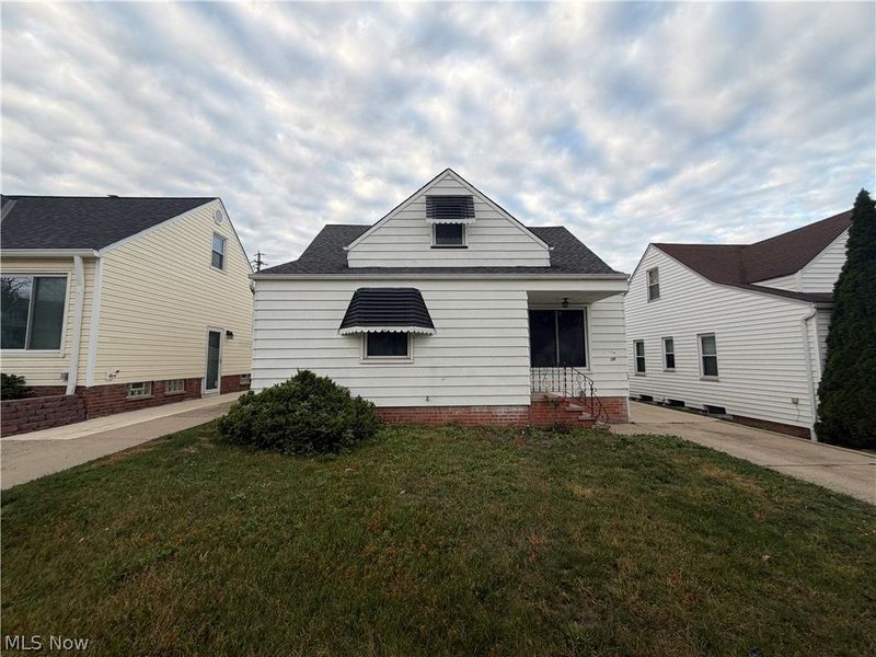 11509 Chester Road, Garfield Heights, OH 44125 Photo 1