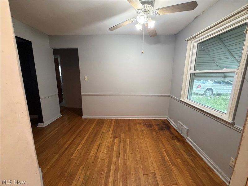 11509 Chester Road, Garfield Heights, OH 44125 Photo 6