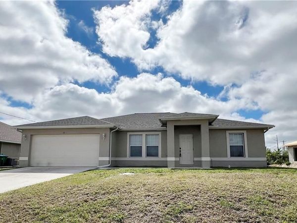 10 NE 20th ST , CAPE CORAL, FL 33909