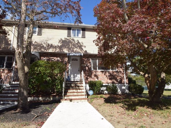 38 Raechel Road, Unit 38, Randolph, MA 02368
