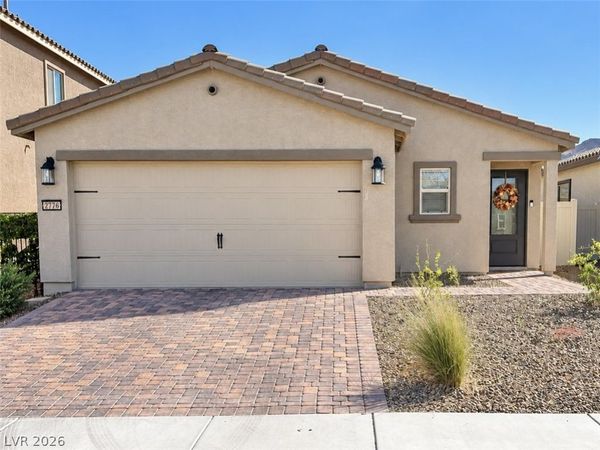 2776 Pavehawk Way , Las Vegas, NV 89156