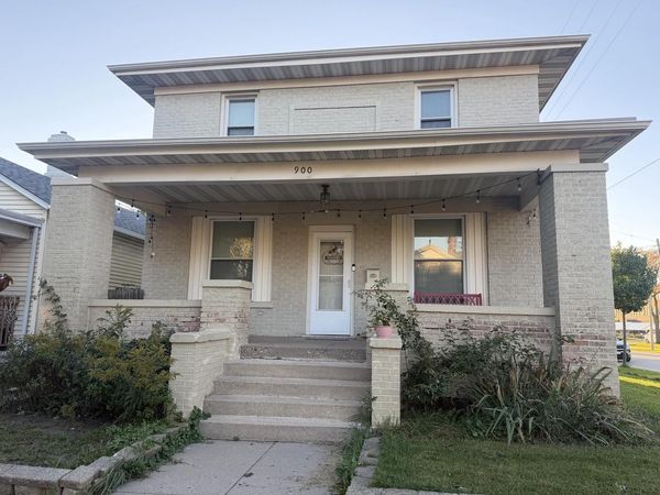 900 Grand AVENUE, Racine, WI 53403