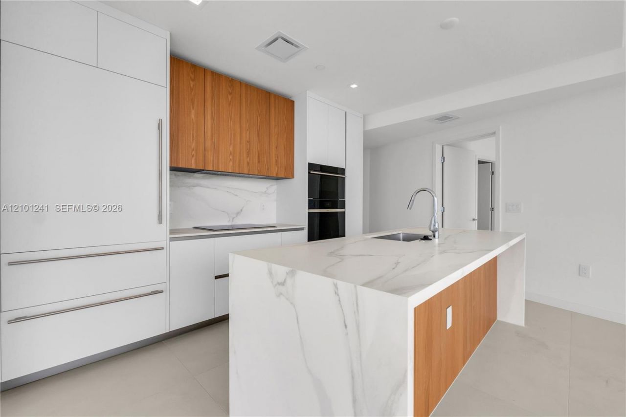 1400 Biscayne, Unit 1901, Miami, FL 33132 Photo