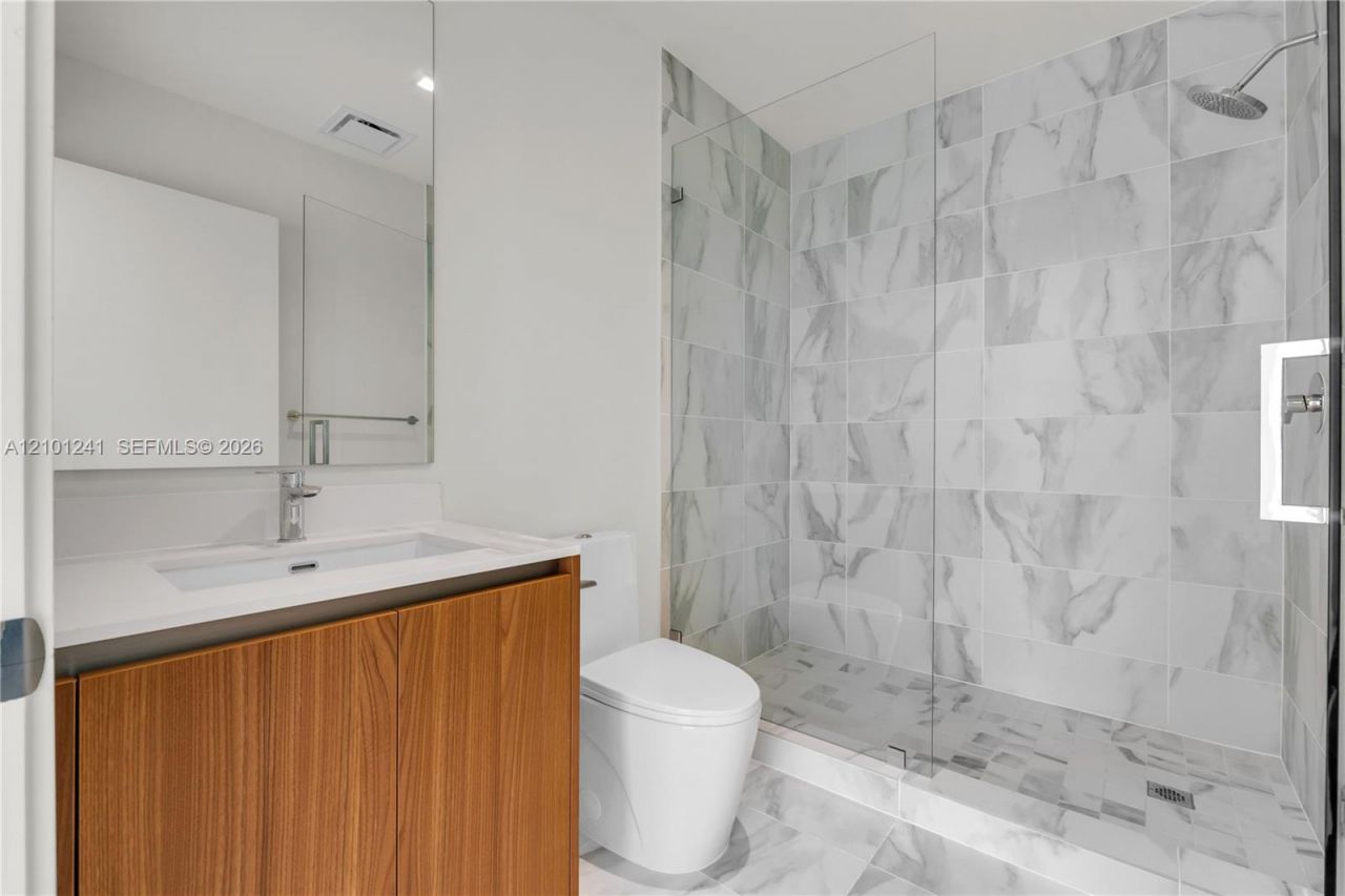 1400 Biscayne, Unit 1901, Miami, FL 33132 Photo