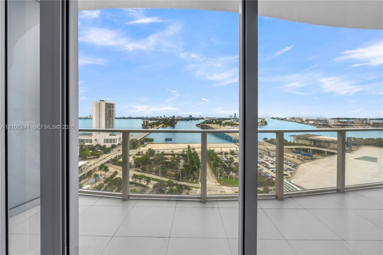 1400 Biscayne, Unit 1901, Miami, FL 33132 Photo