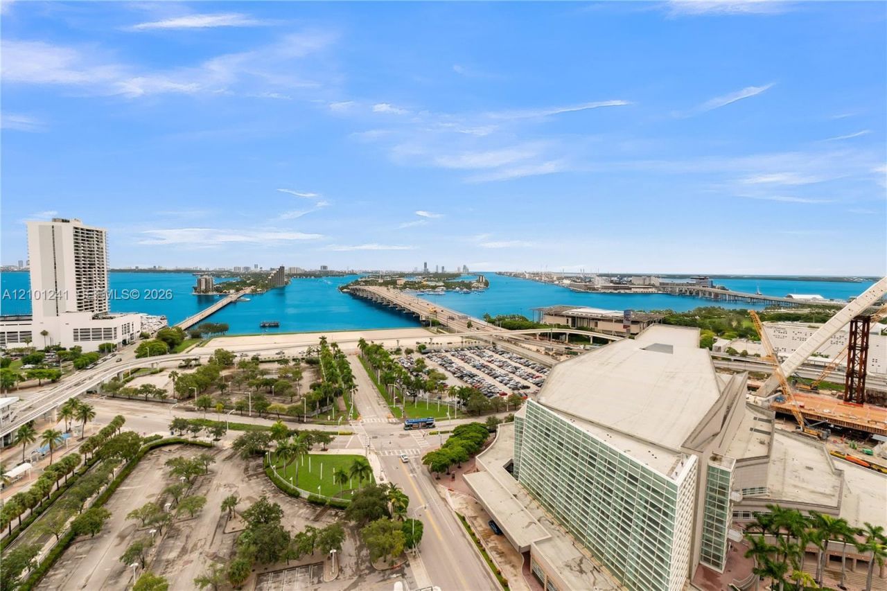 1400 Biscayne, Unit 1901, Miami, FL 33132 Photo